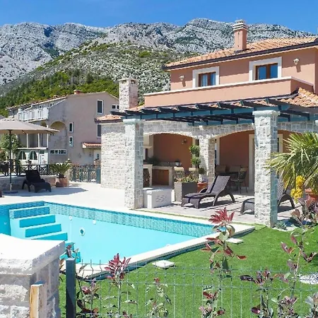 Ferienhaus Mit Privatpool Fuer 8 Personen Ca 150 Qm In Stankovic Bei Orebic, Dalmatien Sueddalmatien بيت للعطل أوروبيتش